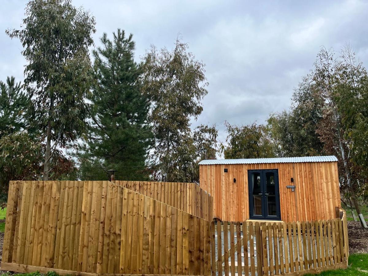 Wildflower Meadow Cabins Whitington Exterior foto